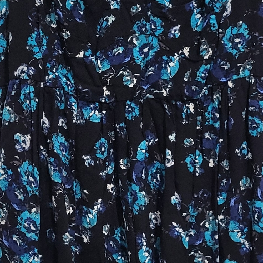 Torrid Blue and Black Floral Challis Midi Dress - Picture 4 of 9